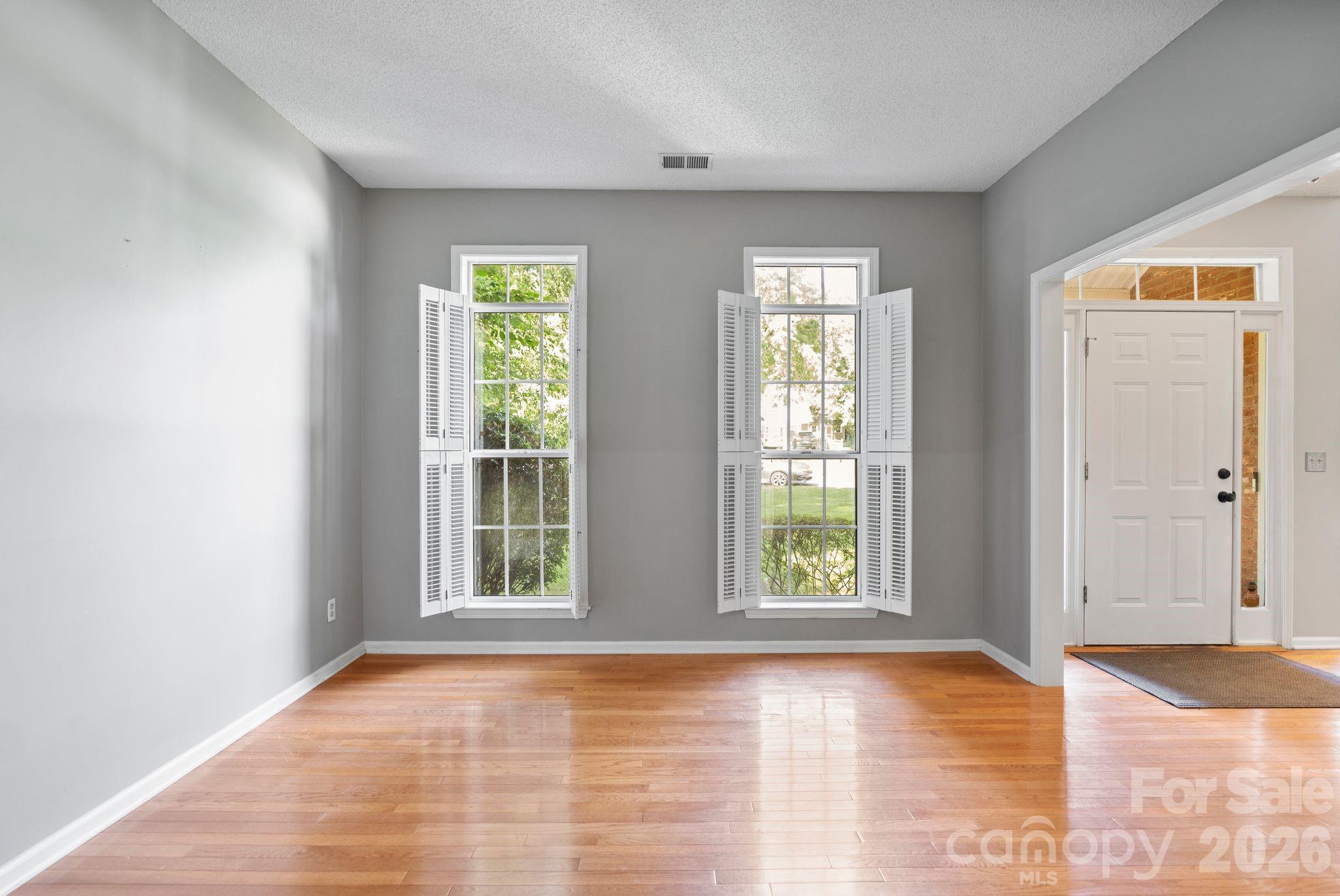 2040 Swaim Drive Property Photo 6