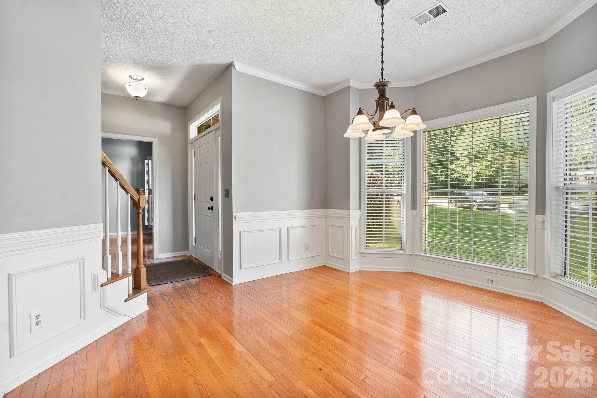 2040 Swaim Drive Property Photo 7