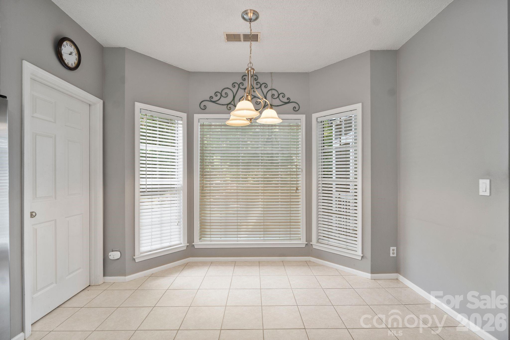 2040 Swaim Drive Property Photo 11