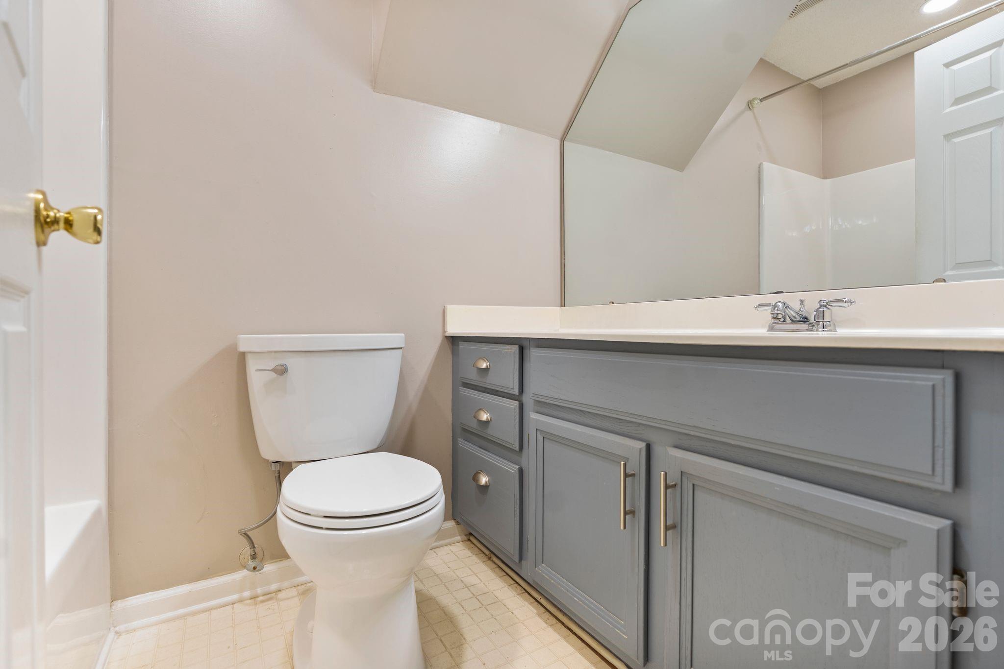 2040 Swaim Drive Property Photo 26