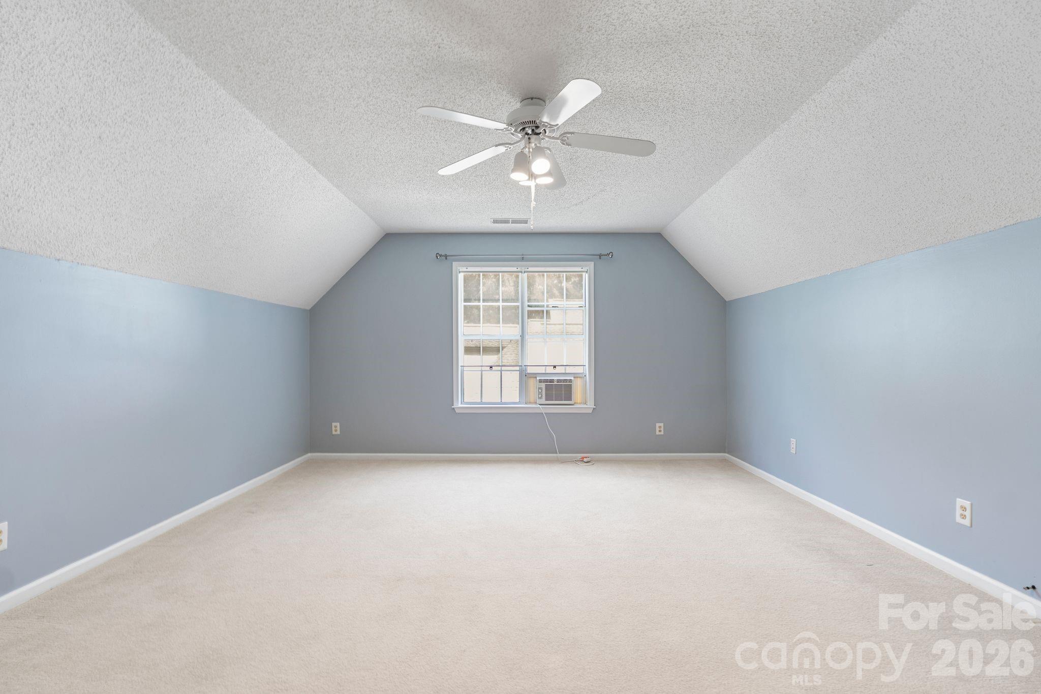 2040 Swaim Drive Property Photo 28