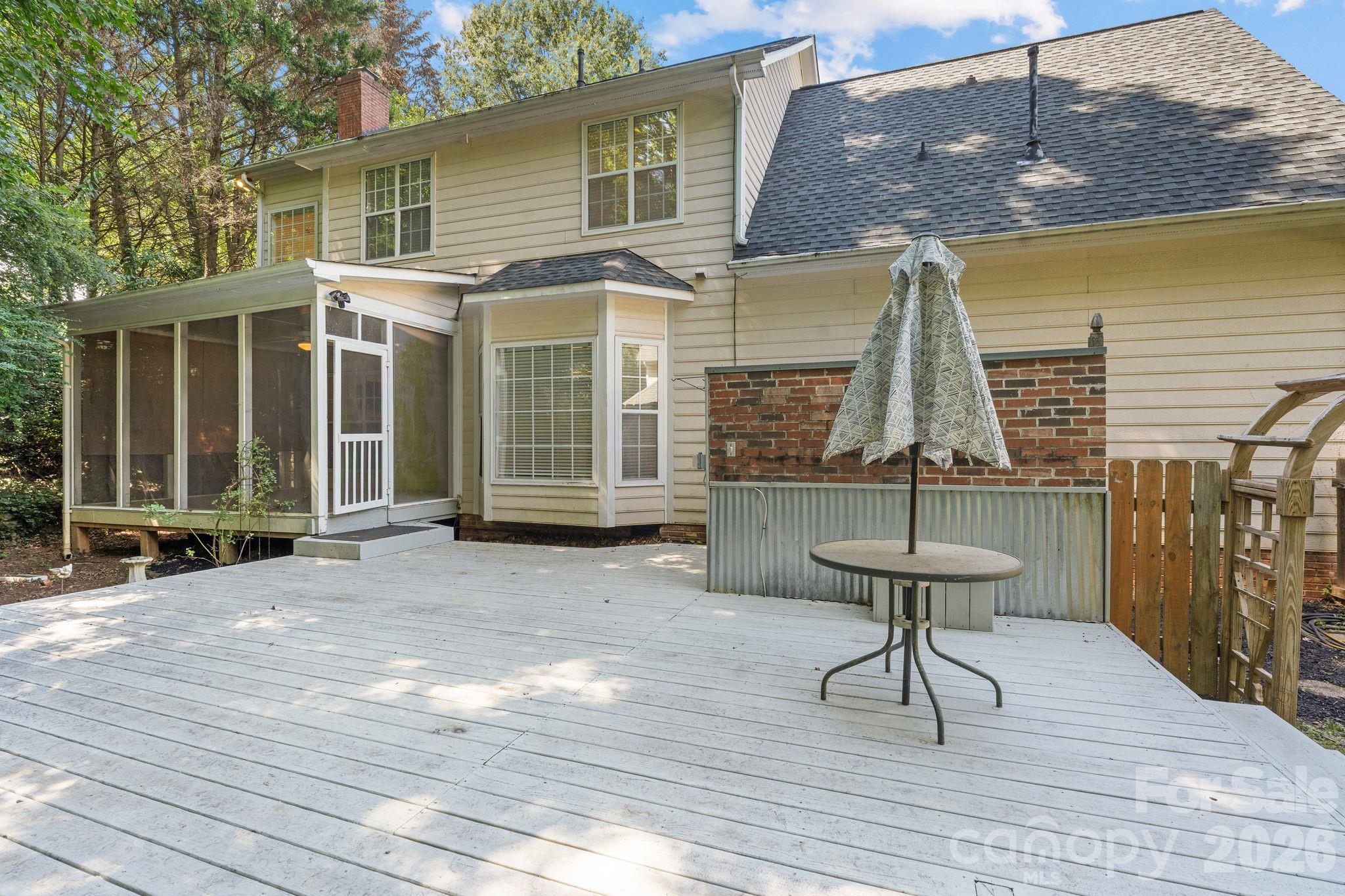2040 Swaim Drive Property Photo 37