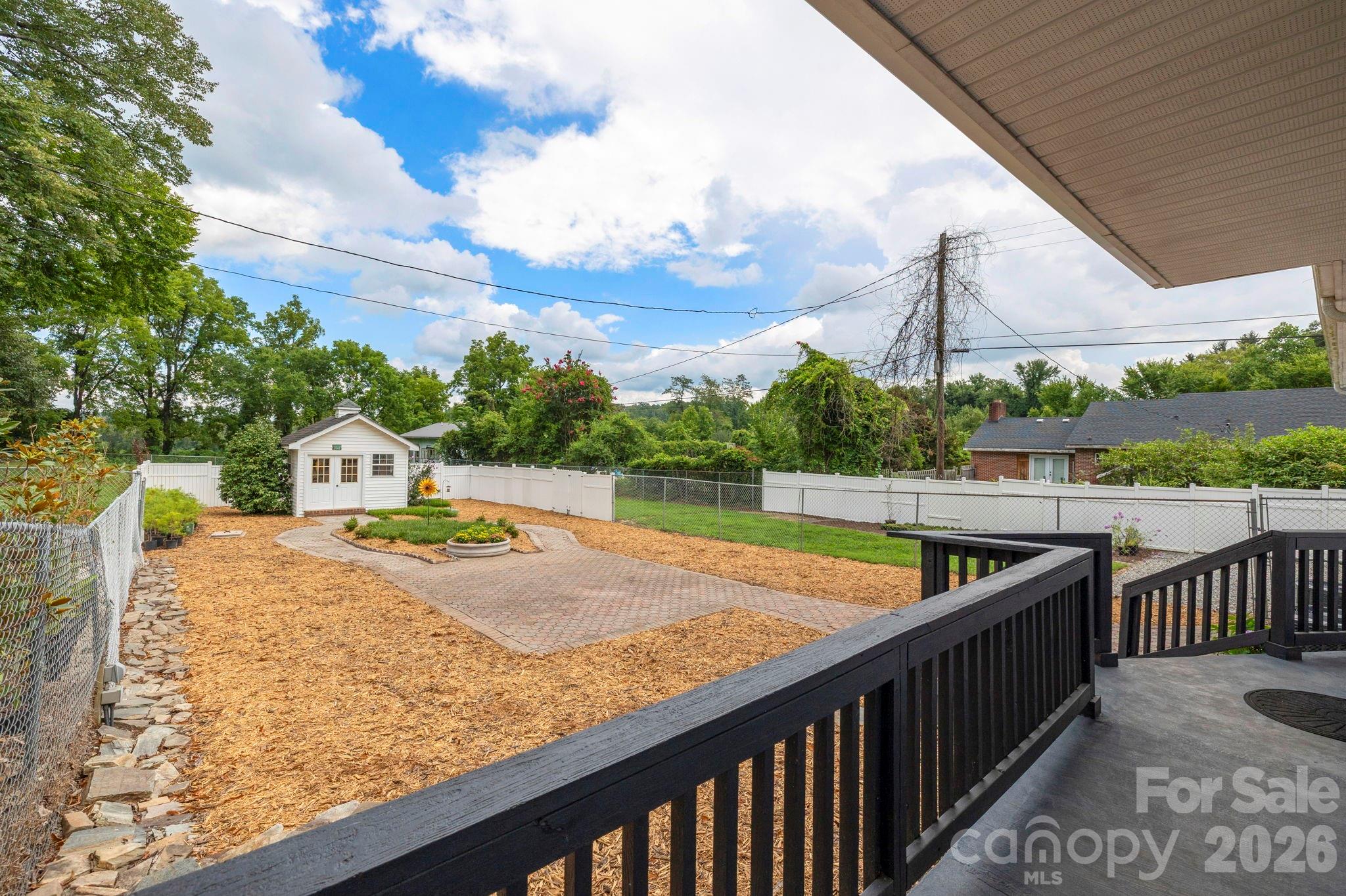 4295 Brevard Road Property Photo 12