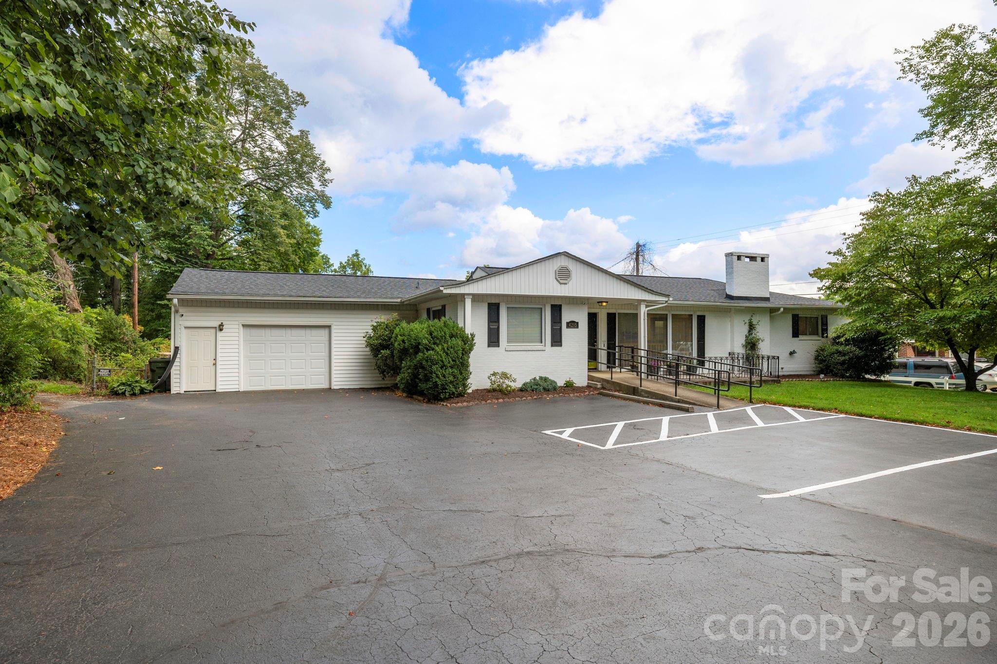 4295 Brevard Road Property Photo 15