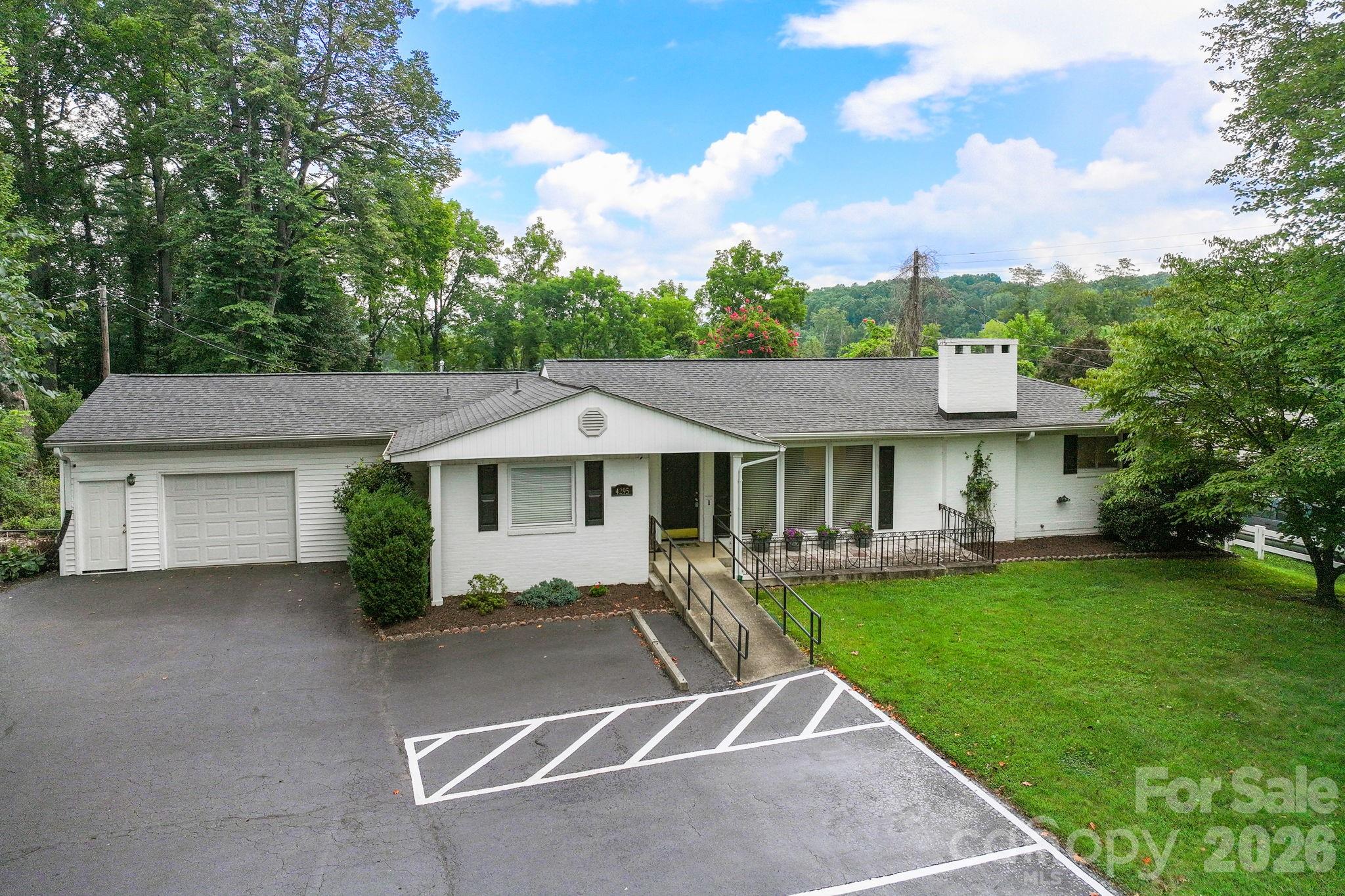 4295 Brevard Road Property Photo 48