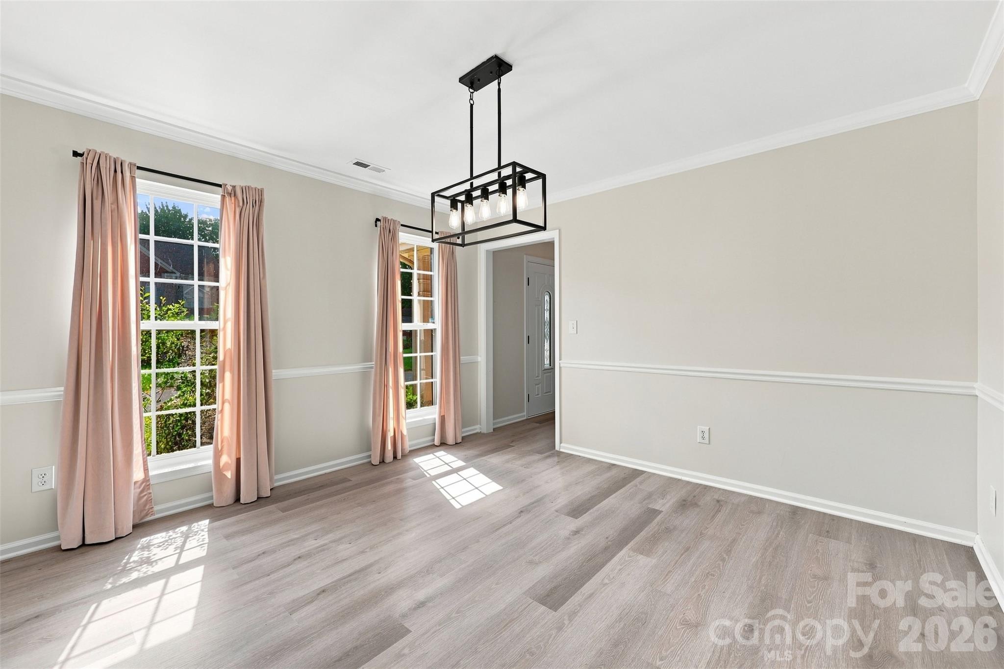 505 Whitehead Court Property Photo 6