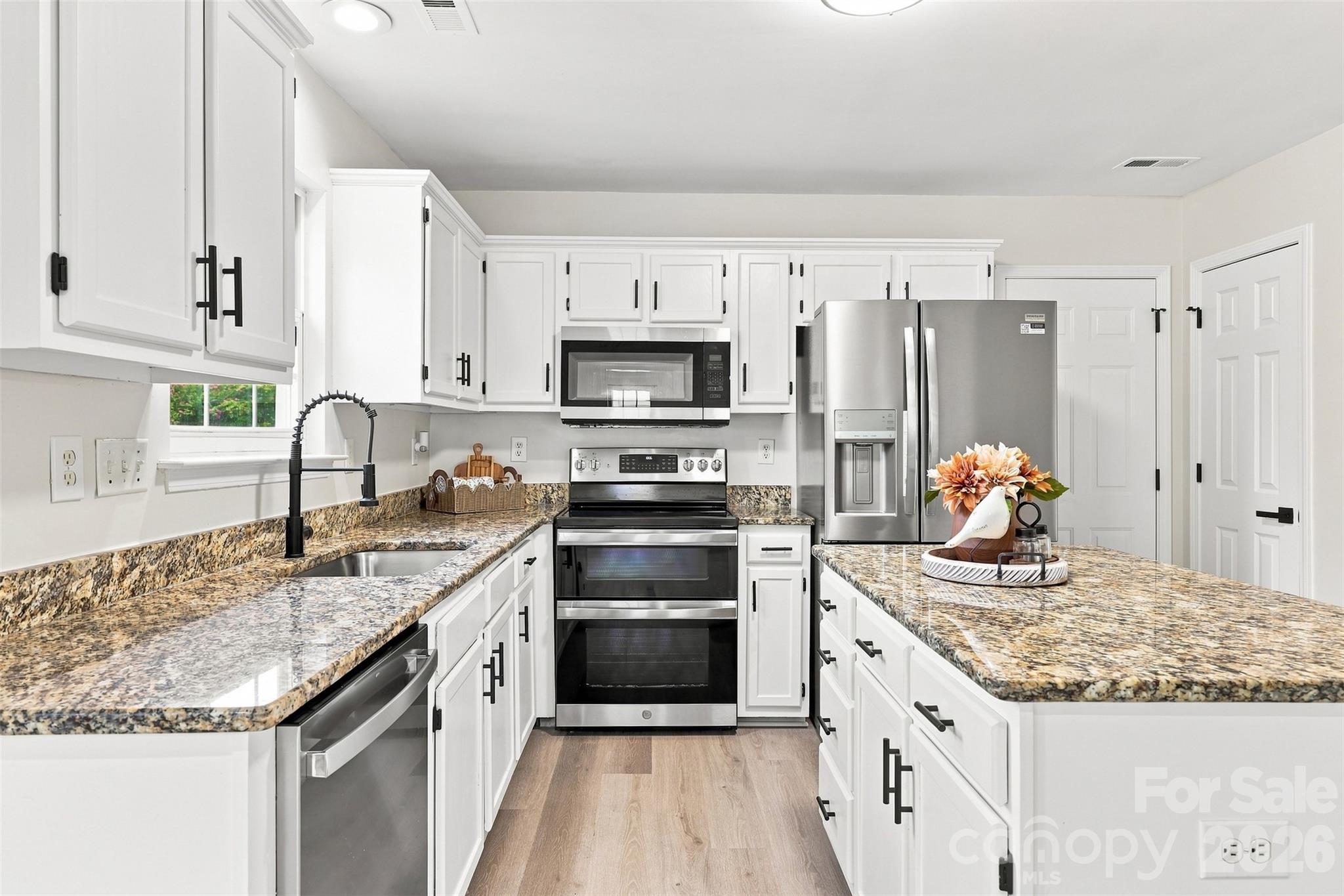 505 Whitehead Court Property Photo 15