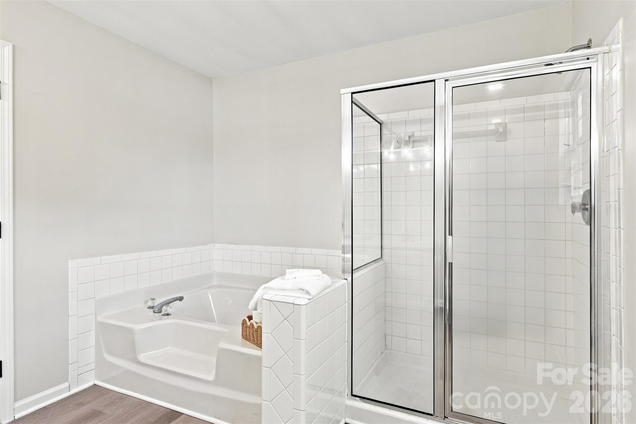 505 Whitehead Court Property Photo 27