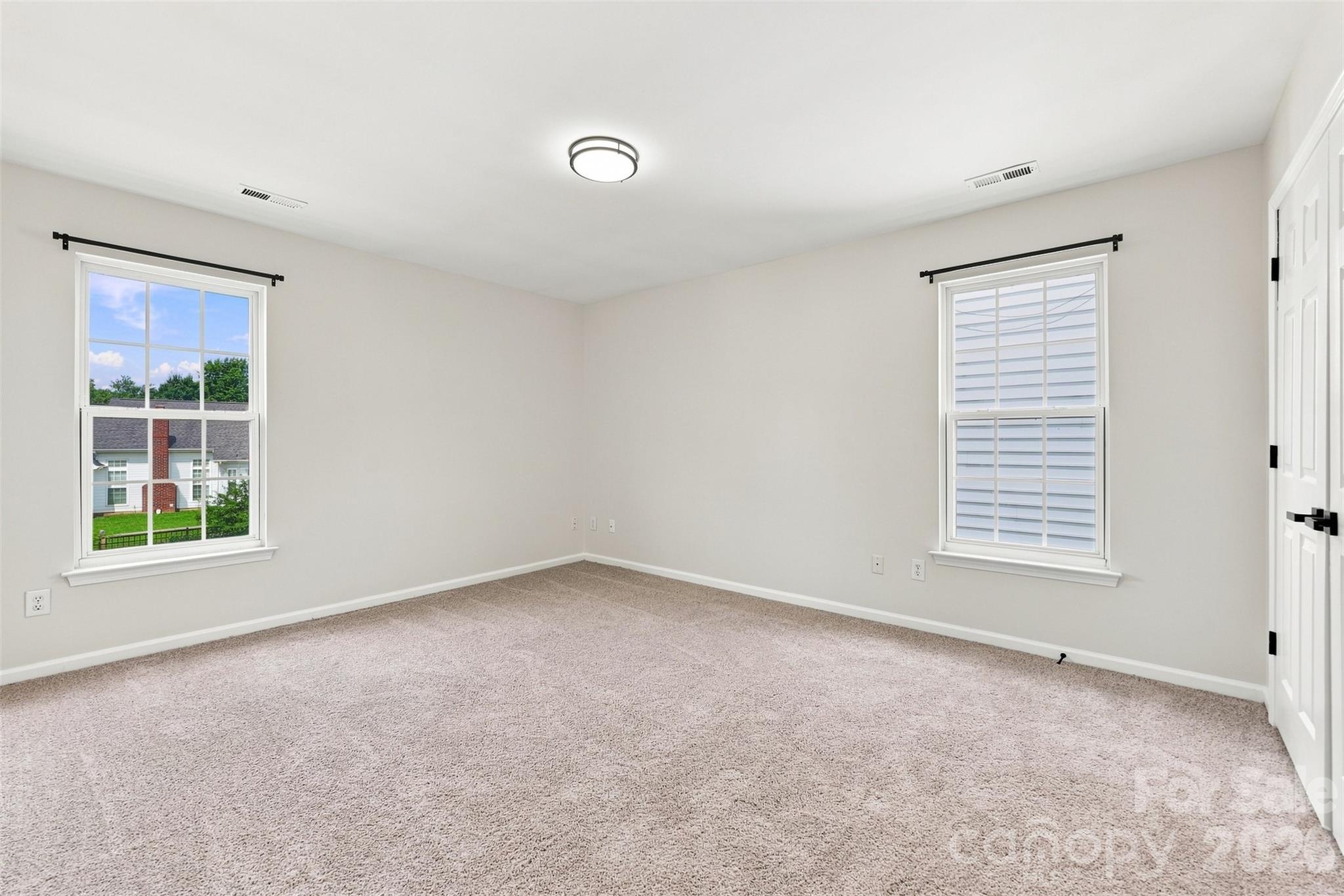 505 Whitehead Court Property Photo 29