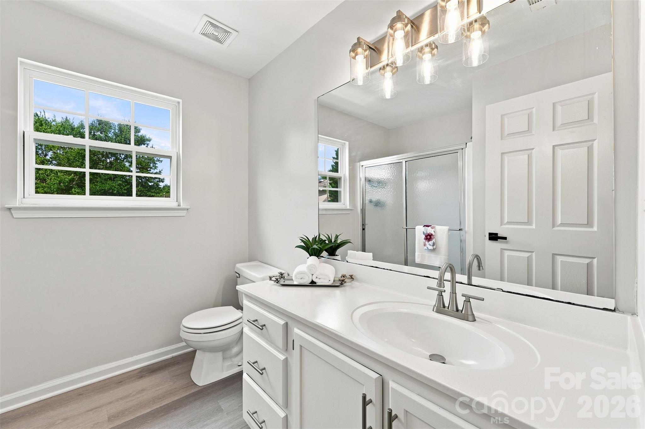 505 Whitehead Court Property Photo 31