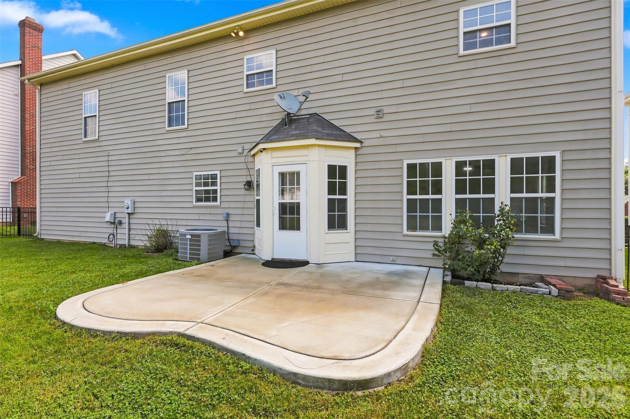 505 Whitehead Court Property Photo 34
