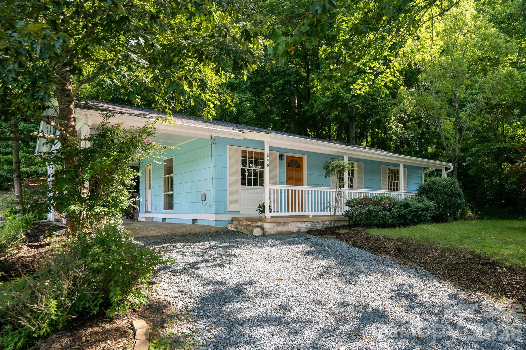 246 North Fork Road Property Photo 2