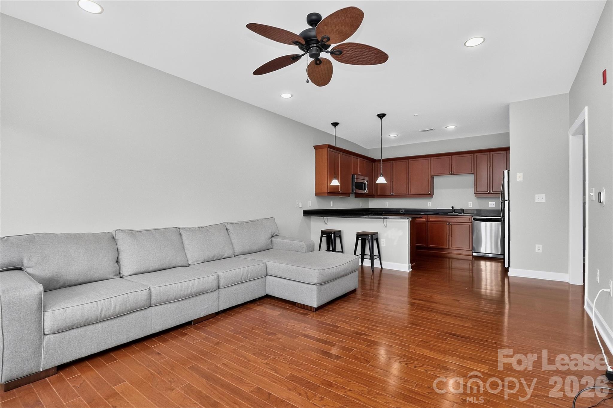 1829 Kenilworth Avenue Property Photo 4