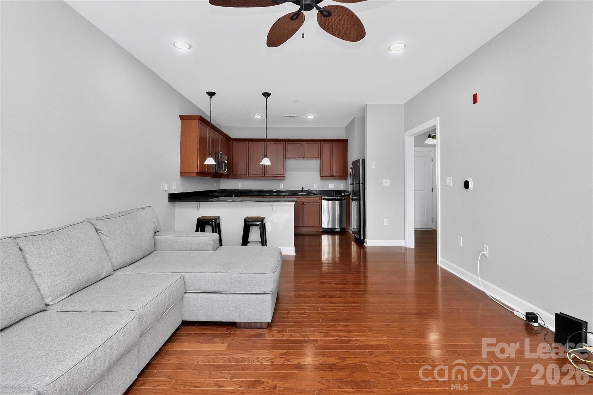 1829 Kenilworth Avenue Property Photo 5