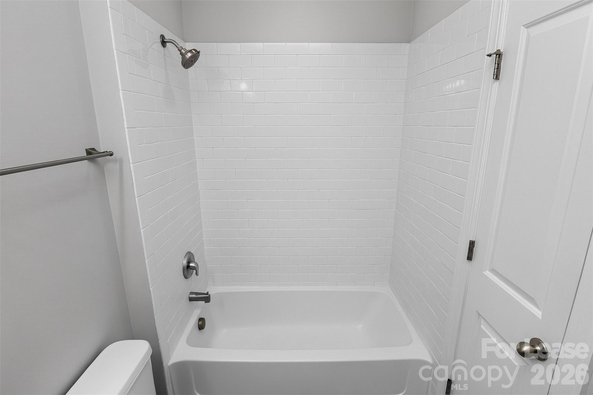 1829 Kenilworth Avenue Property Photo 16