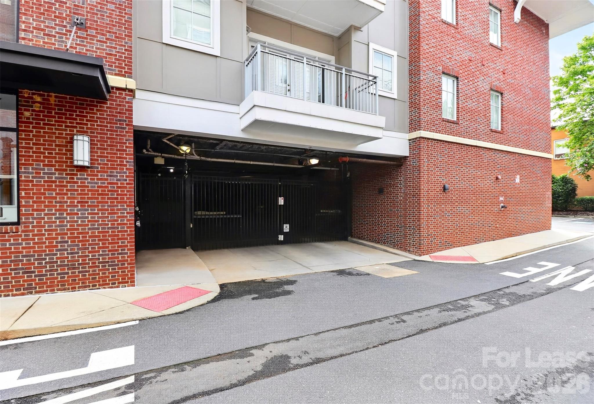 1829 Kenilworth Avenue Property Photo 27