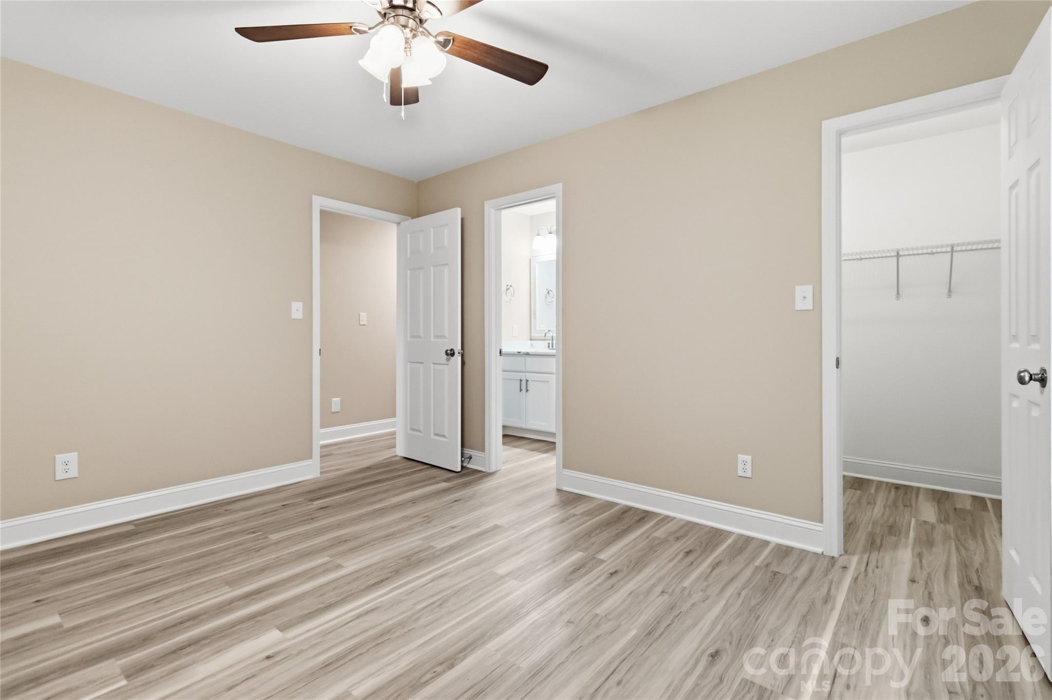 412 E Mclelland Avenue Property Photo 13
