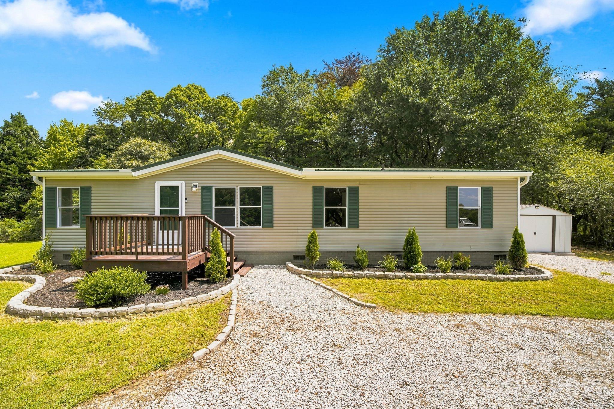 128 Craver Lane Property Photo 1
