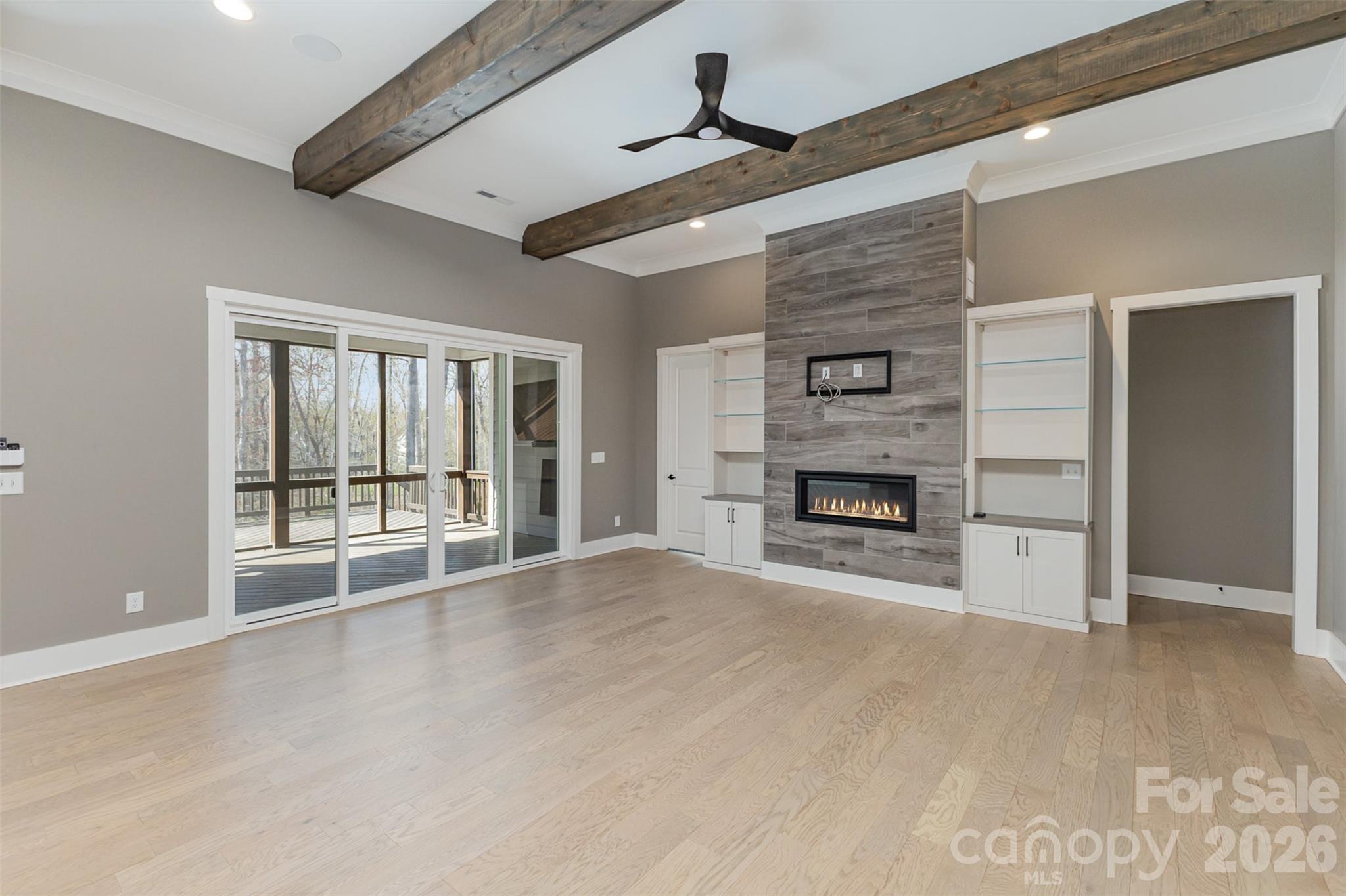123 Farm Knoll Way Property Photo 2