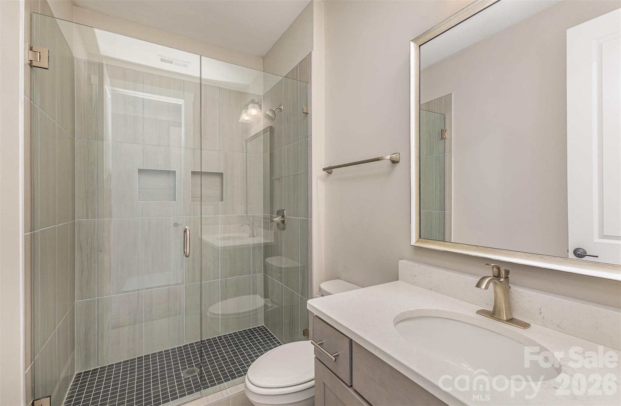 123 Farm Knoll Way Property Photo 23