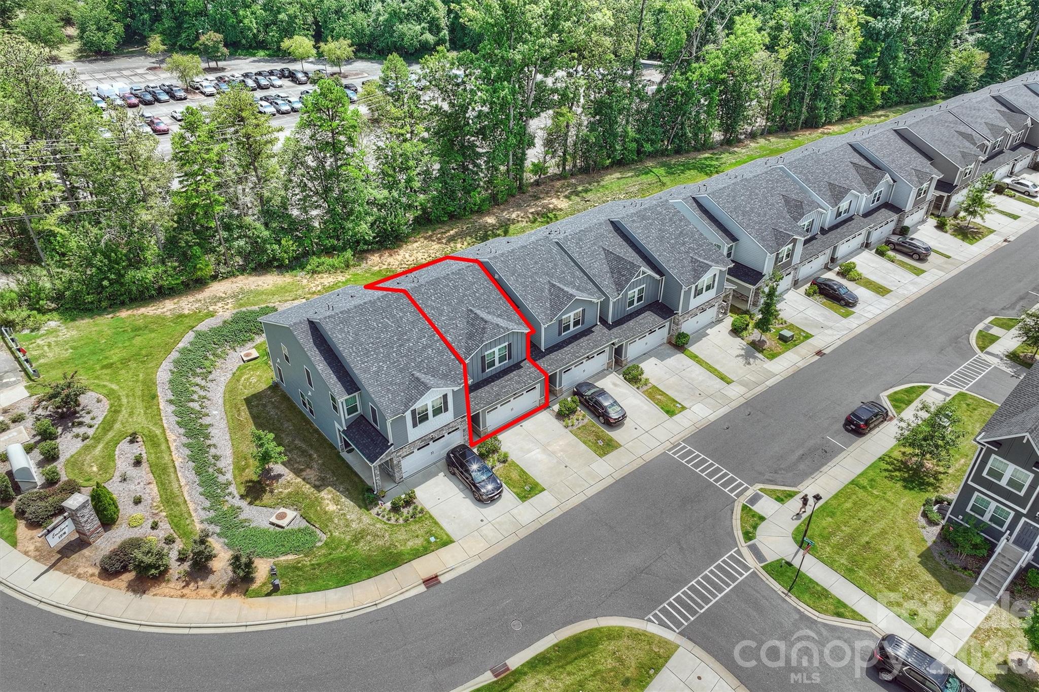 2513 Greenmarket Drive Property Photo 4