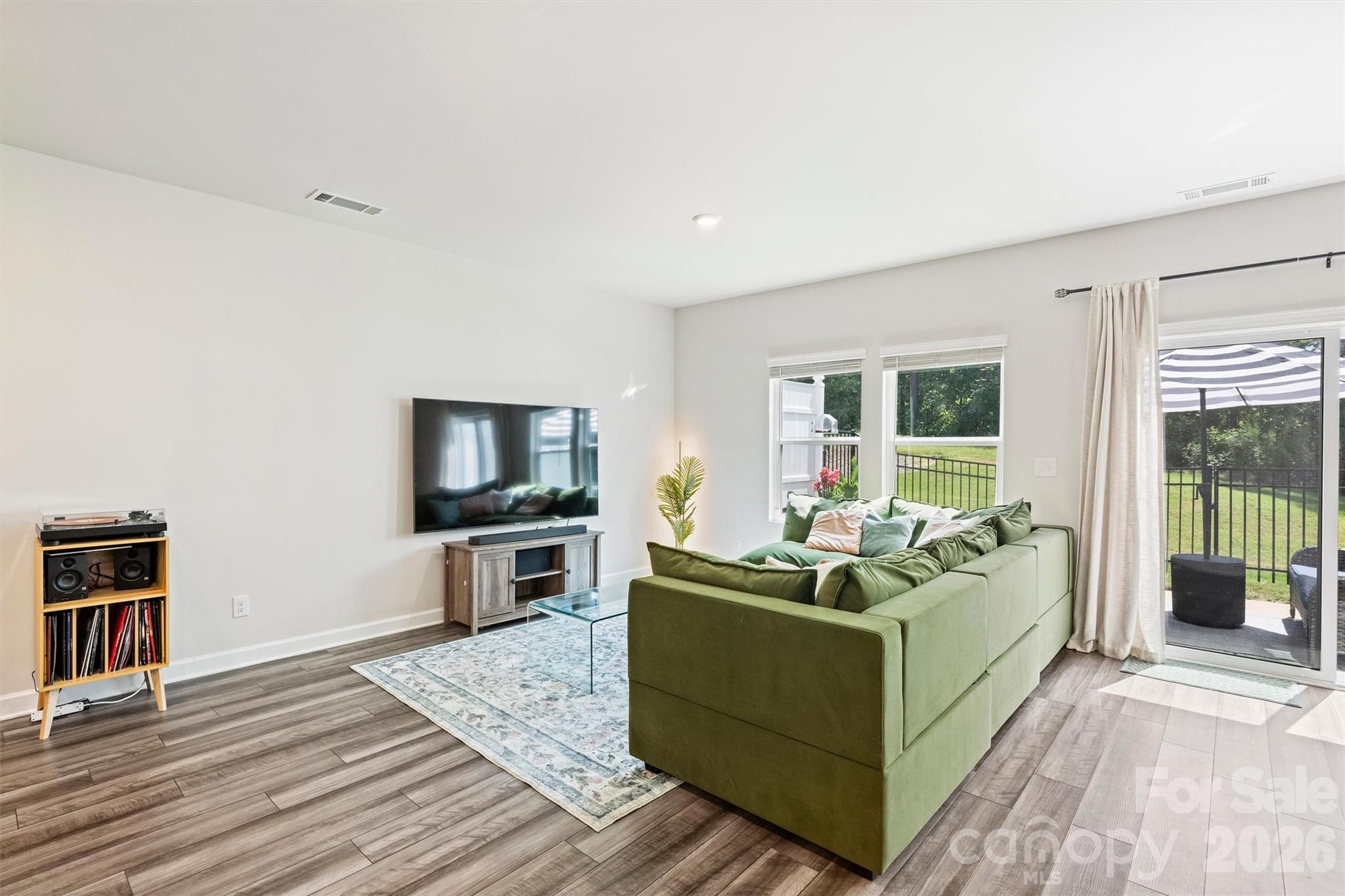 2513 Greenmarket Drive Property Photo 17