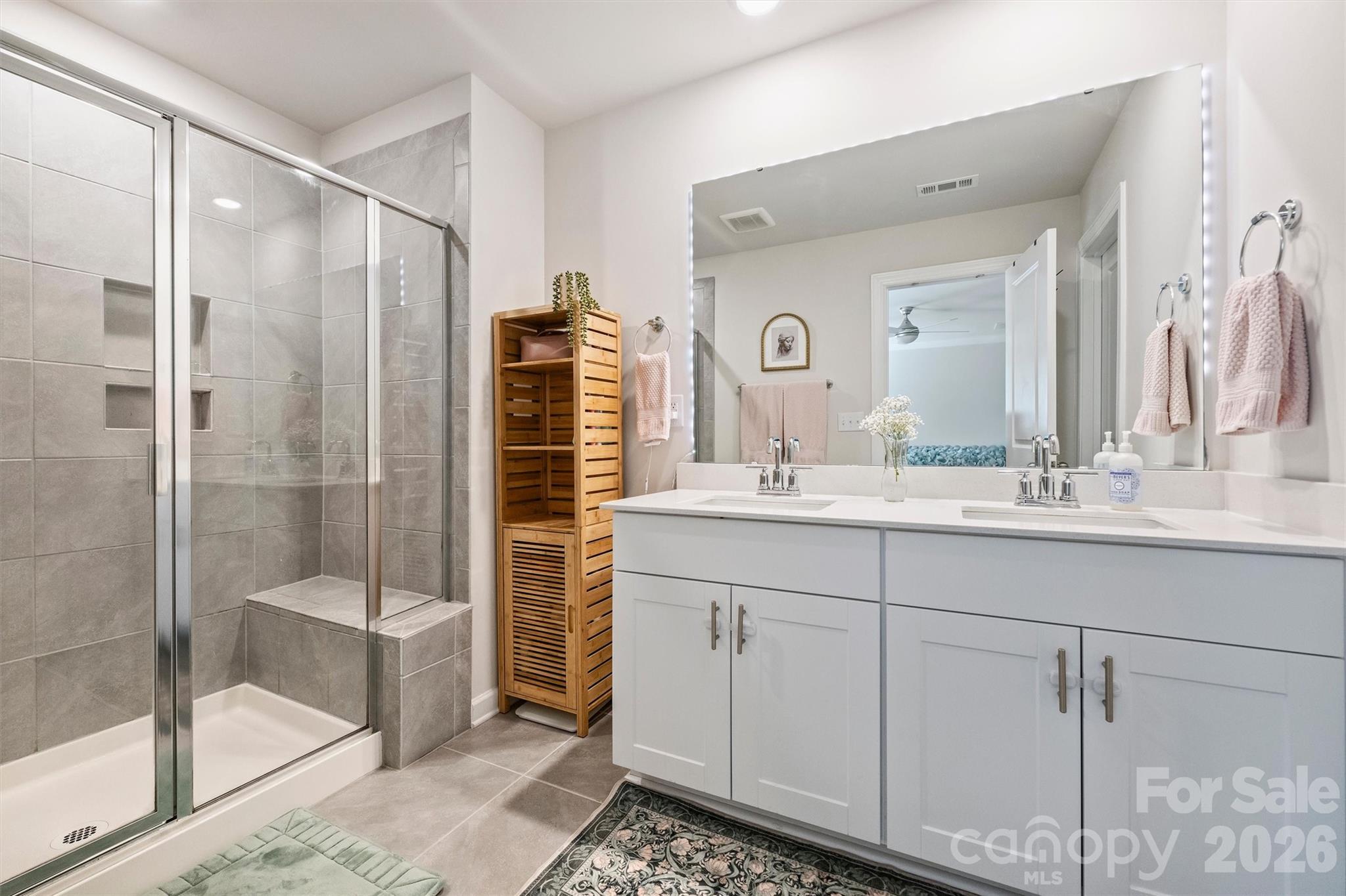 2513 Greenmarket Drive Property Photo 32
