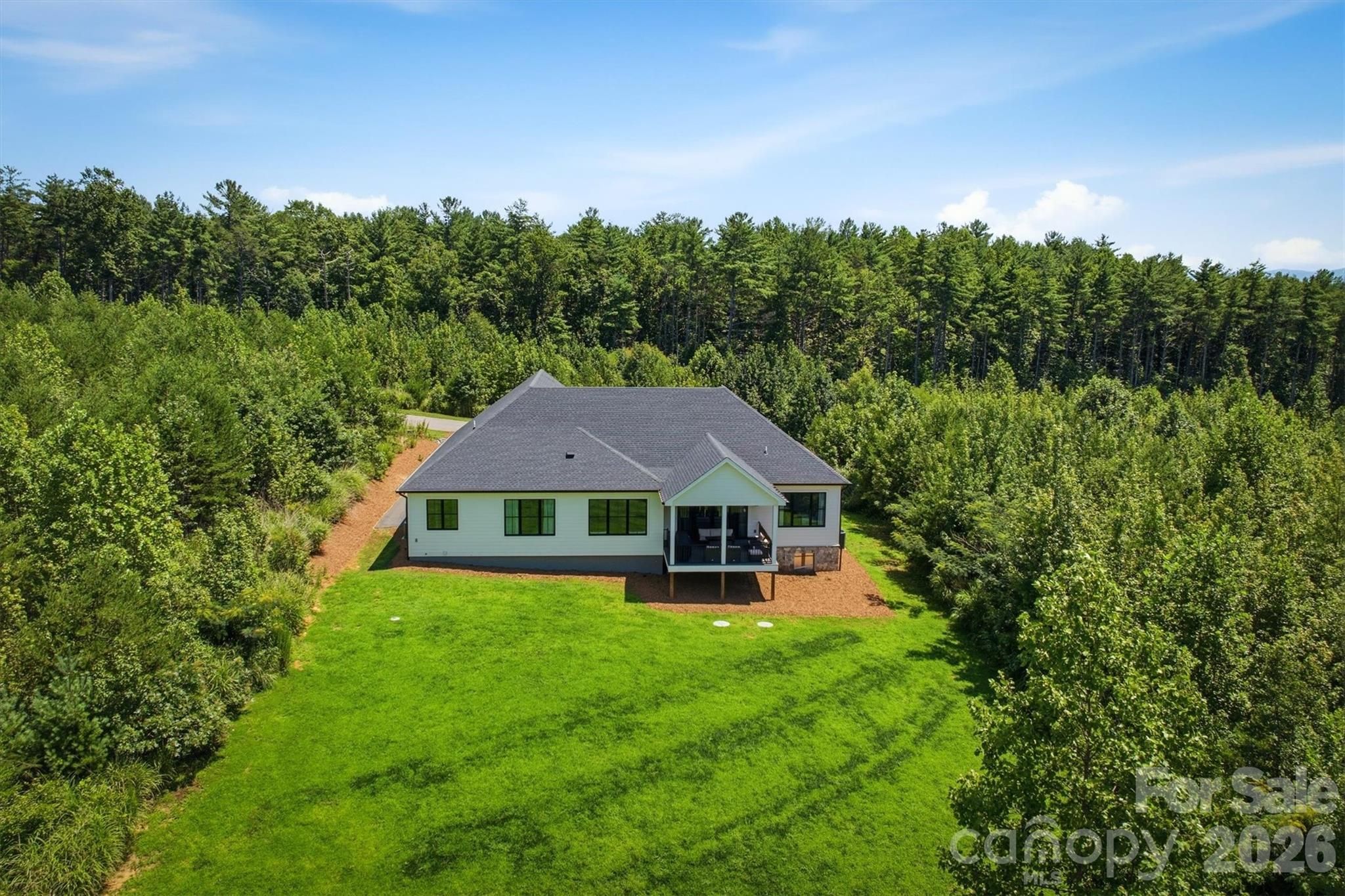 2124 Starlight Lane Property Photo 4