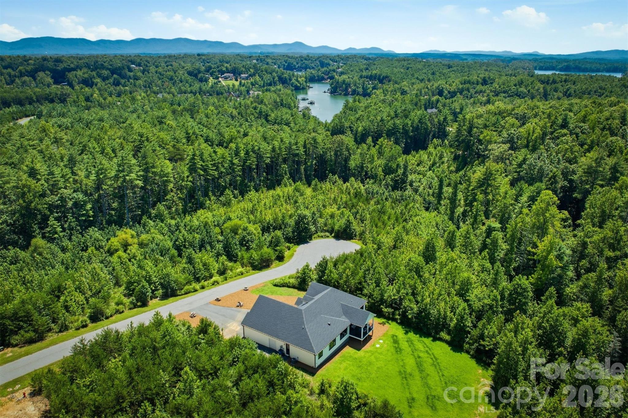 2124 Starlight Lane Property Photo 8