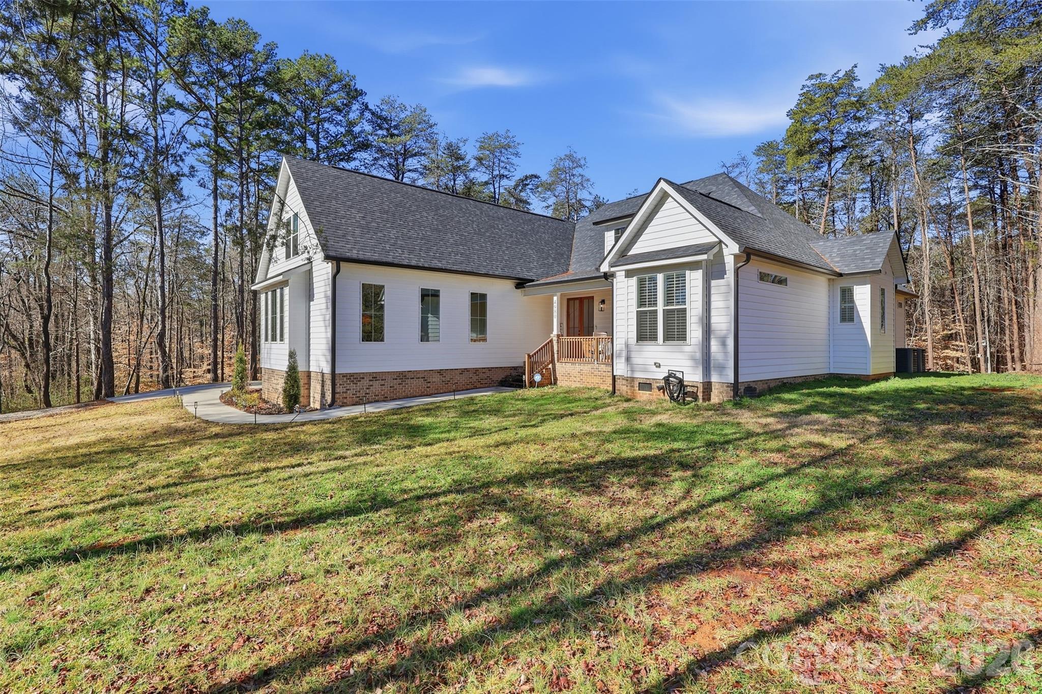4980 Foster Road Property Photo 4