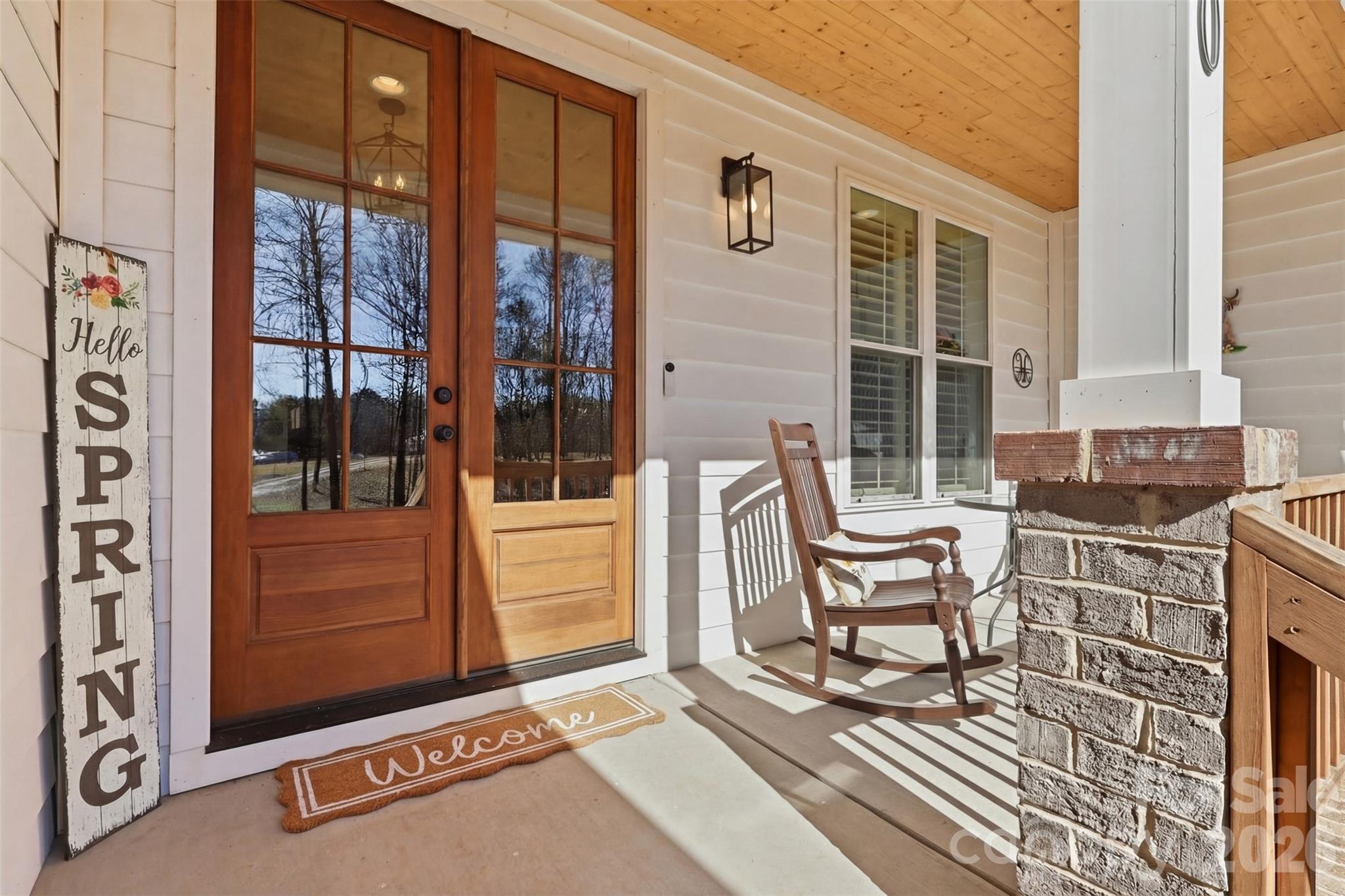 4980 Foster Road Property Photo 6