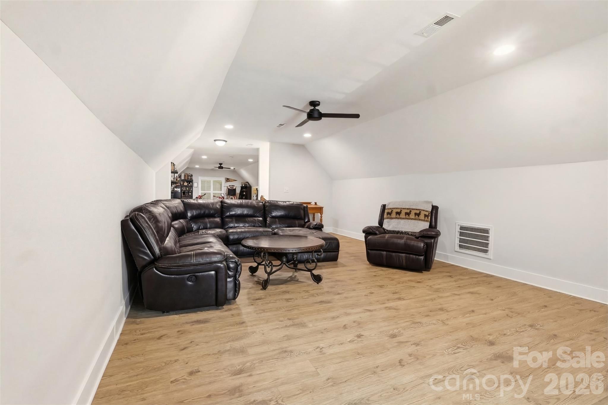 4980 Foster Road Property Photo 30