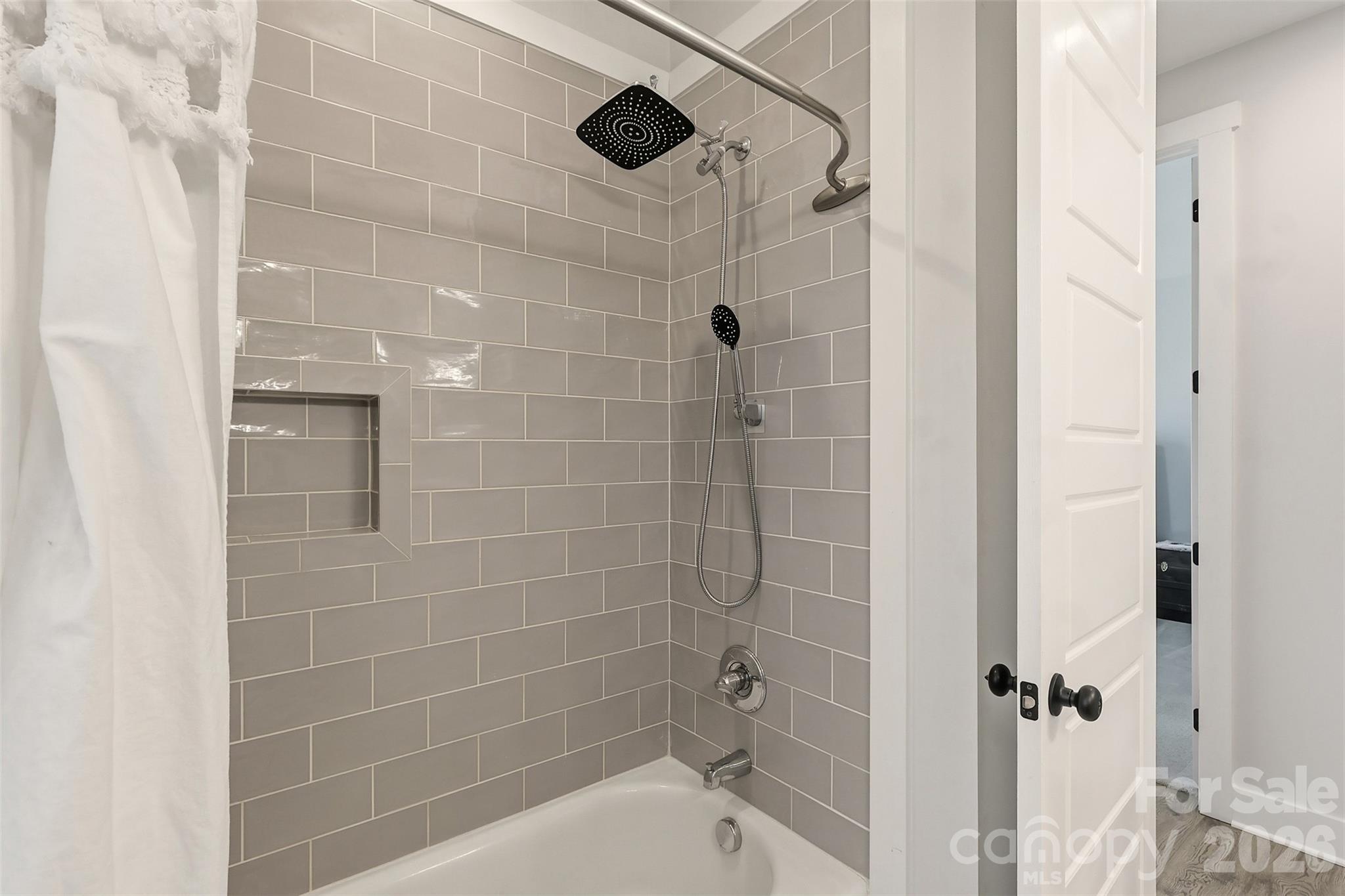 4980 Foster Road Property Photo 34