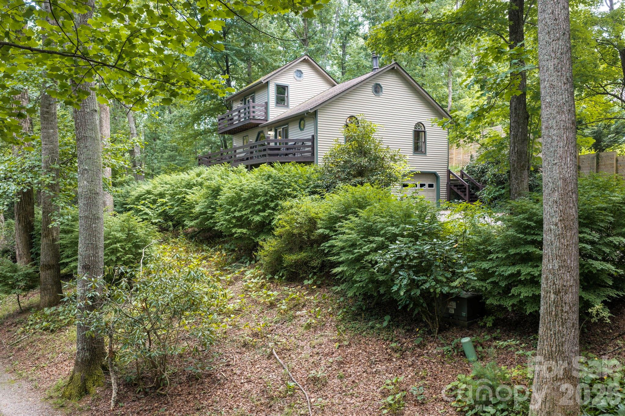 232 Ladson Spring Trail Property Photo 3