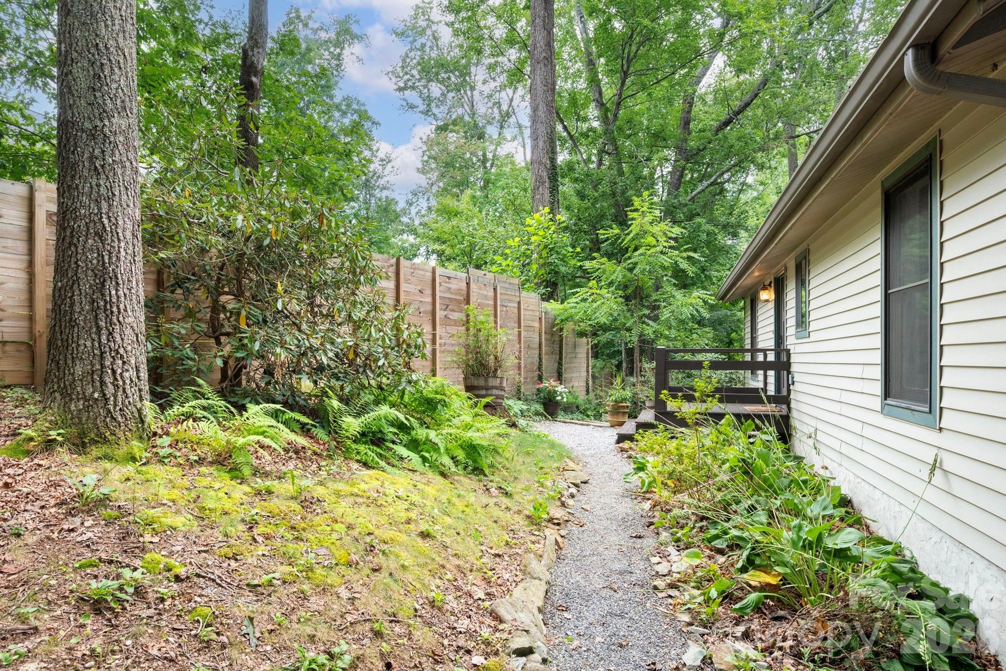 232 Ladson Spring Trail Property Photo 26