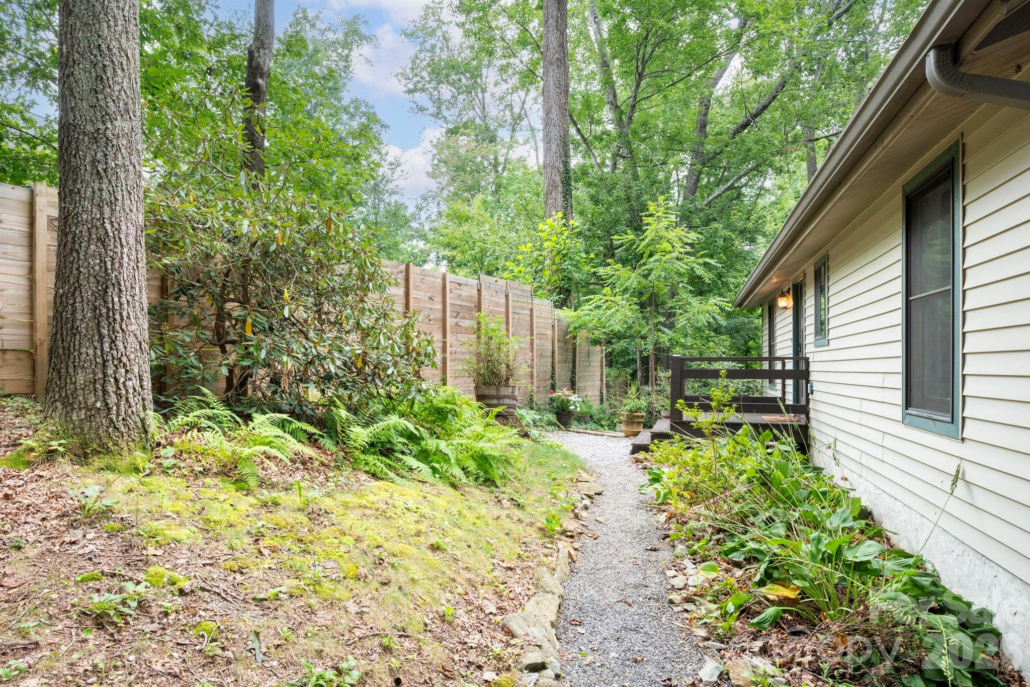 232 Ladson Spring Trail Property Photo 33