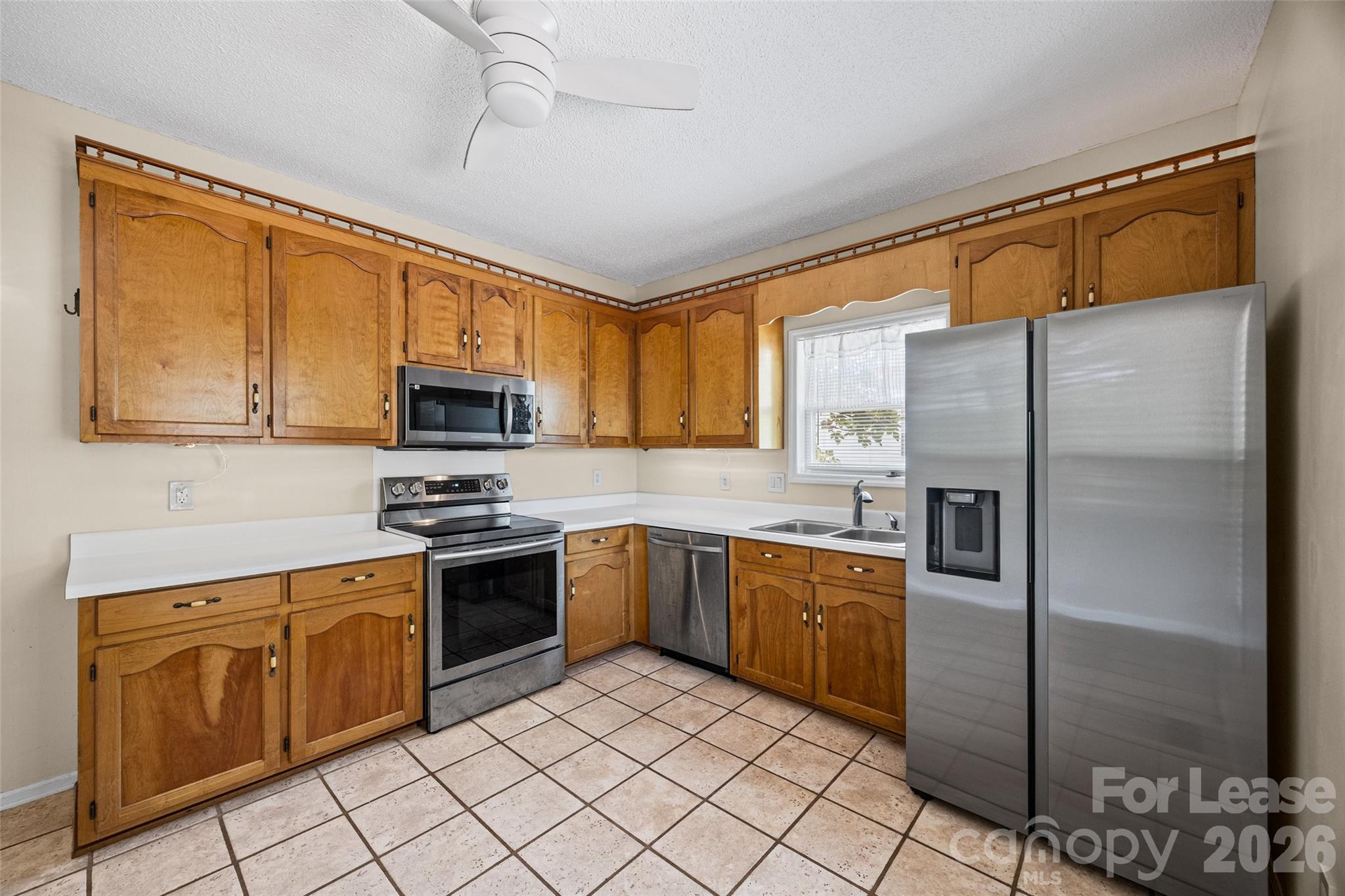 215 6th Street Property Photo 10
