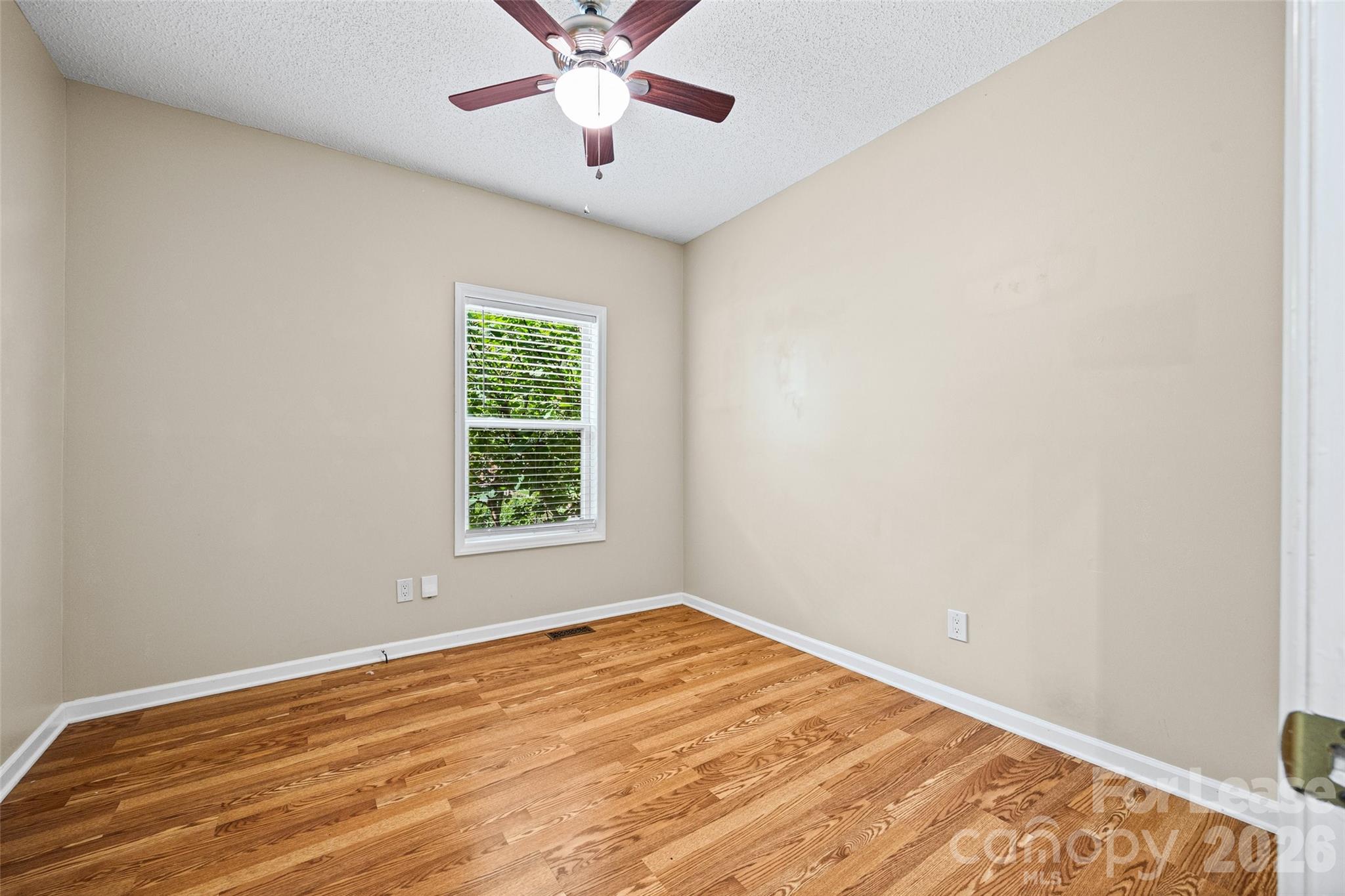 215 6th Street Property Photo 19