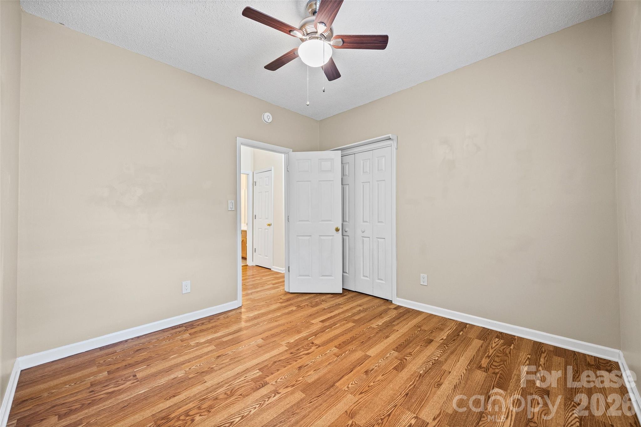215 6th Street Property Photo 20