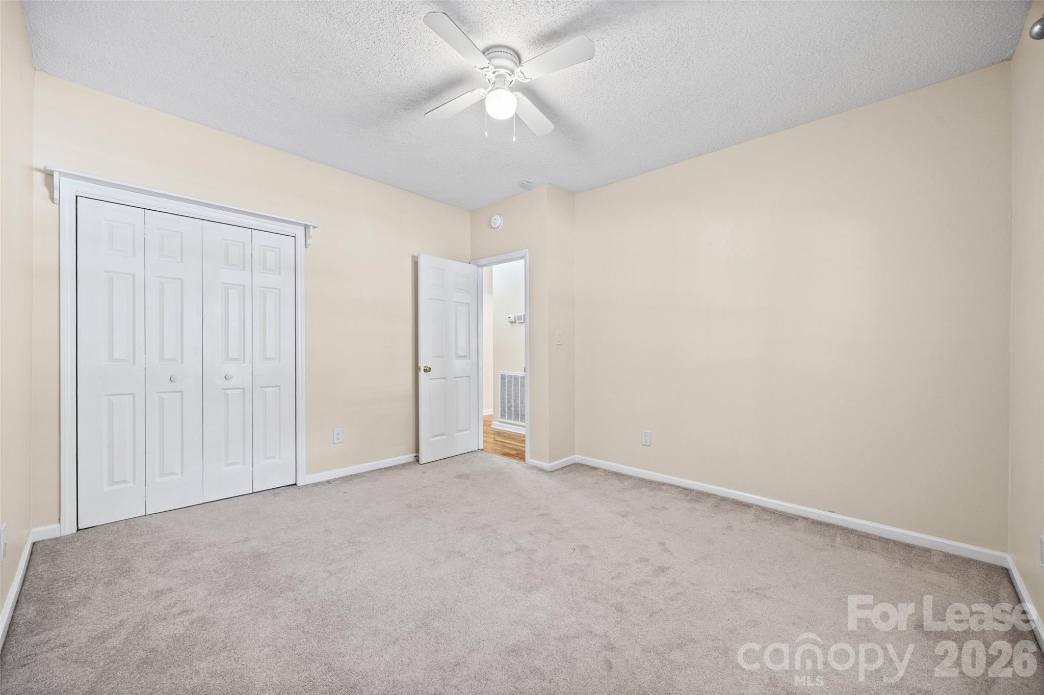 215 6th Street Property Photo 22