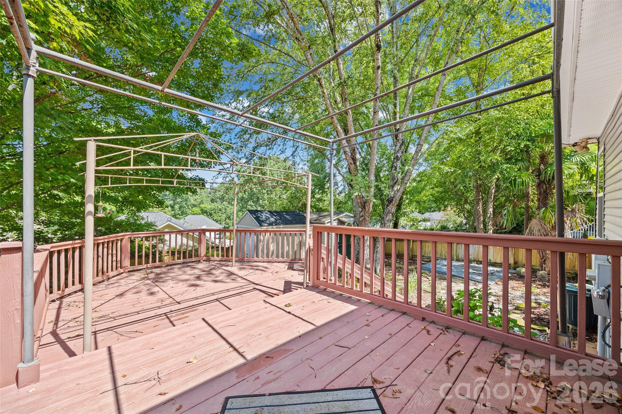 215 6th Street Property Photo 25