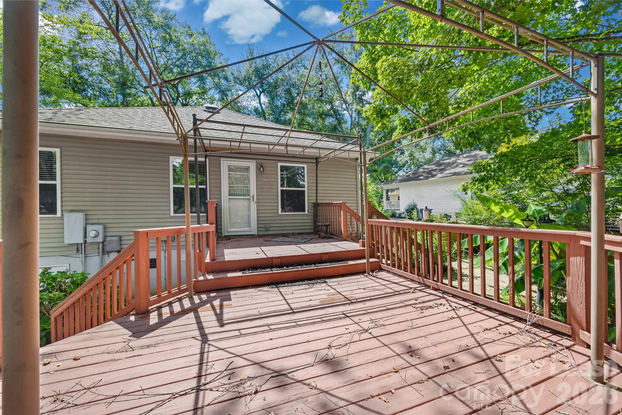 215 6th Street Property Photo 26