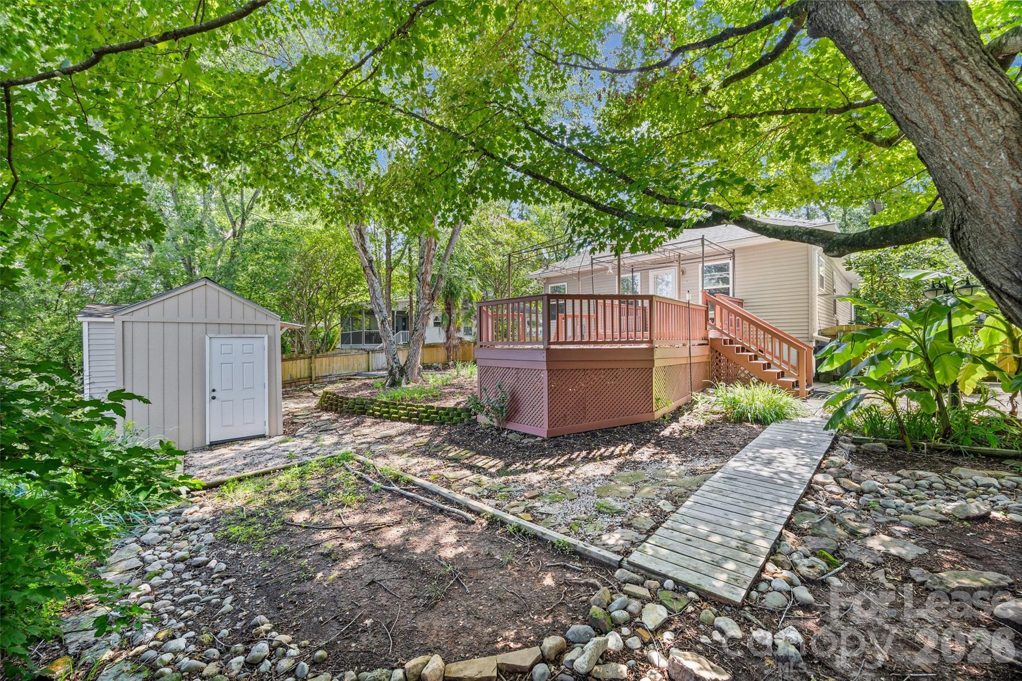 215 6th Street Property Photo 29