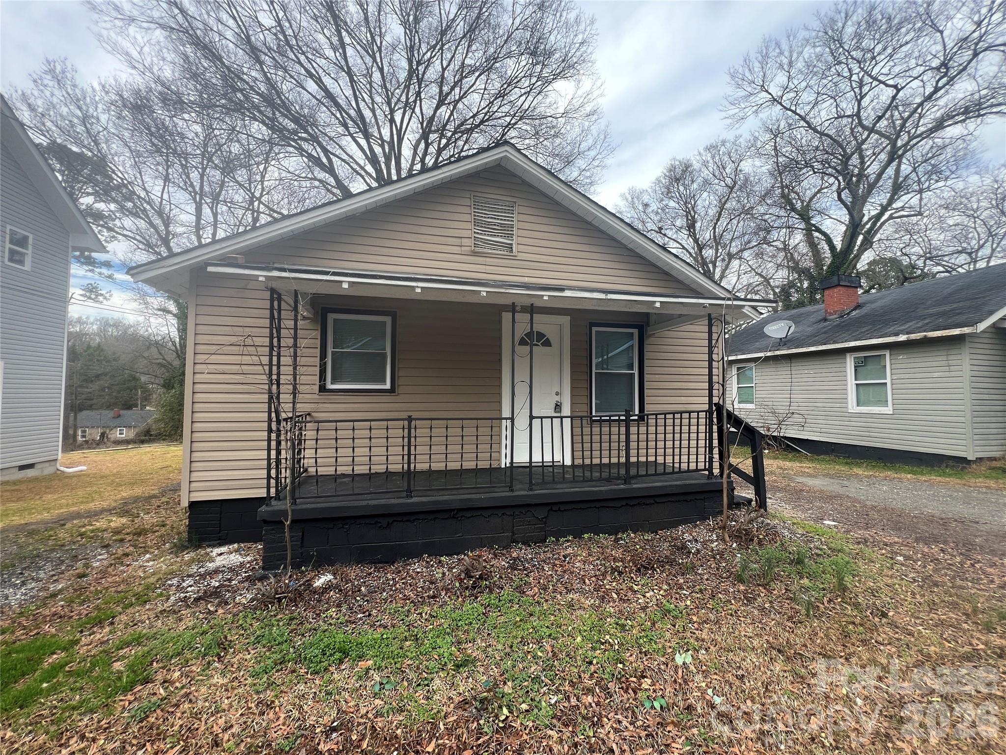 618 Granite Avenue Property Photo 1