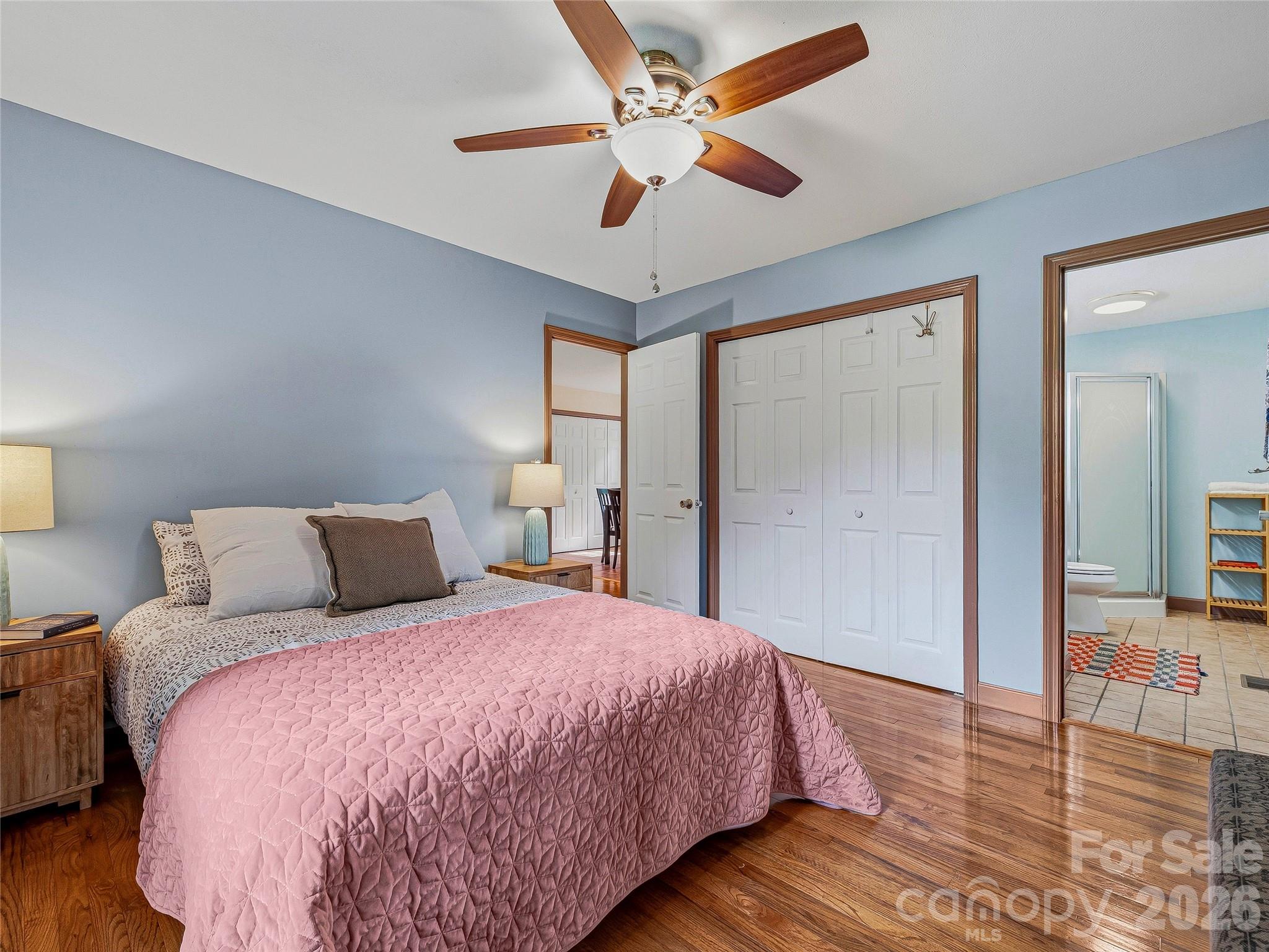 1019 Mountain Drive Property Photo 13