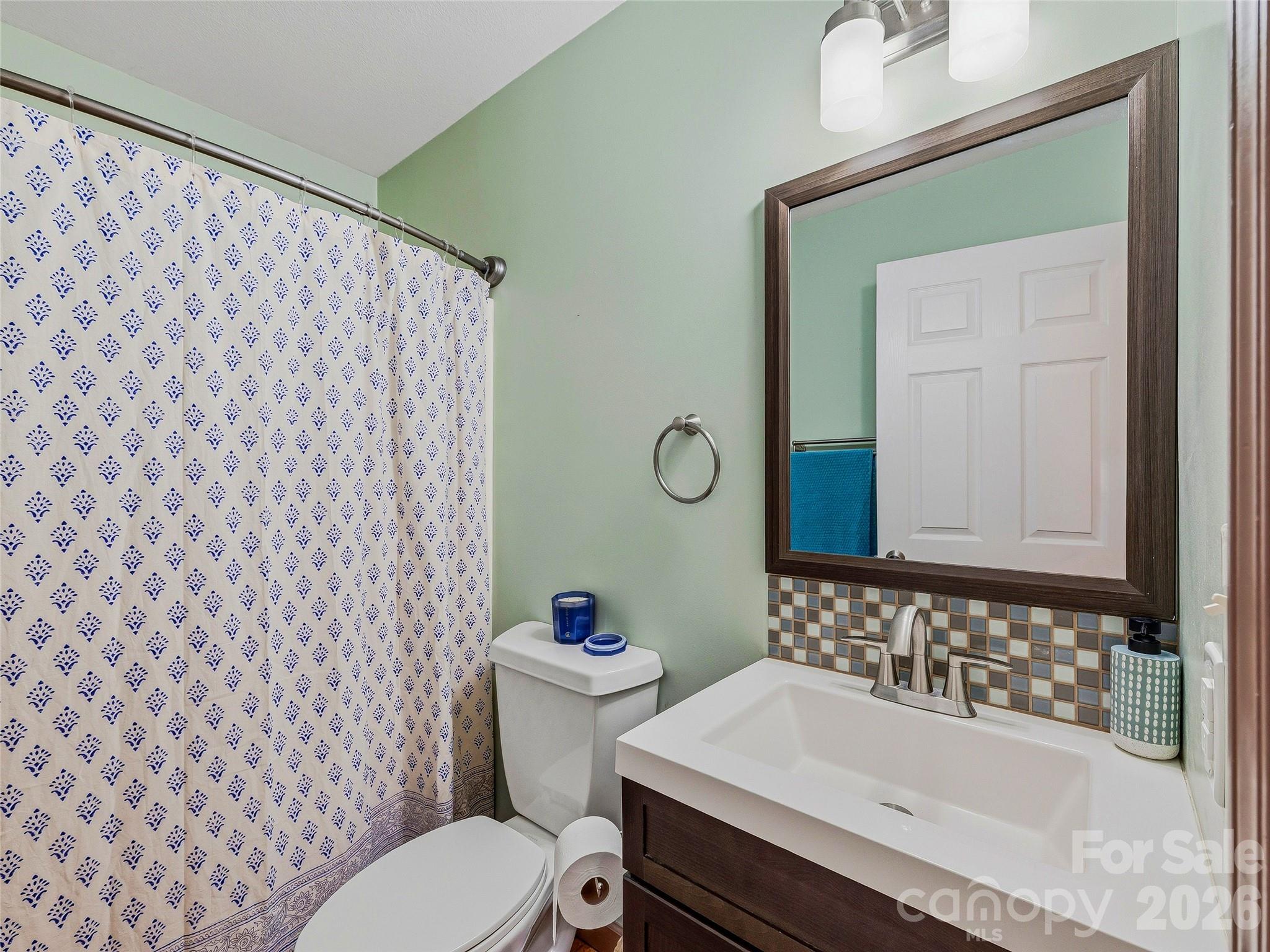 1019 Mountain Drive Property Photo 17