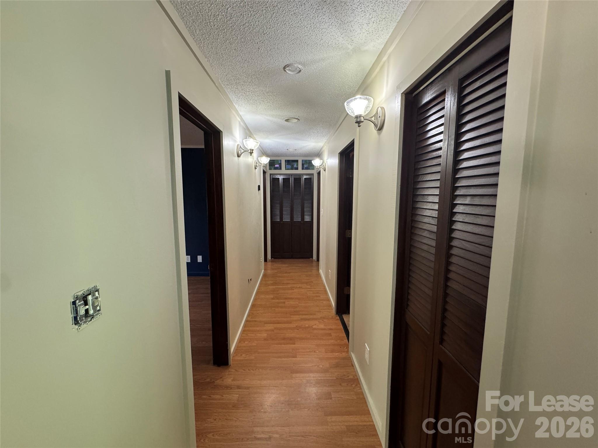 2015 S Point Road Property Photo 8