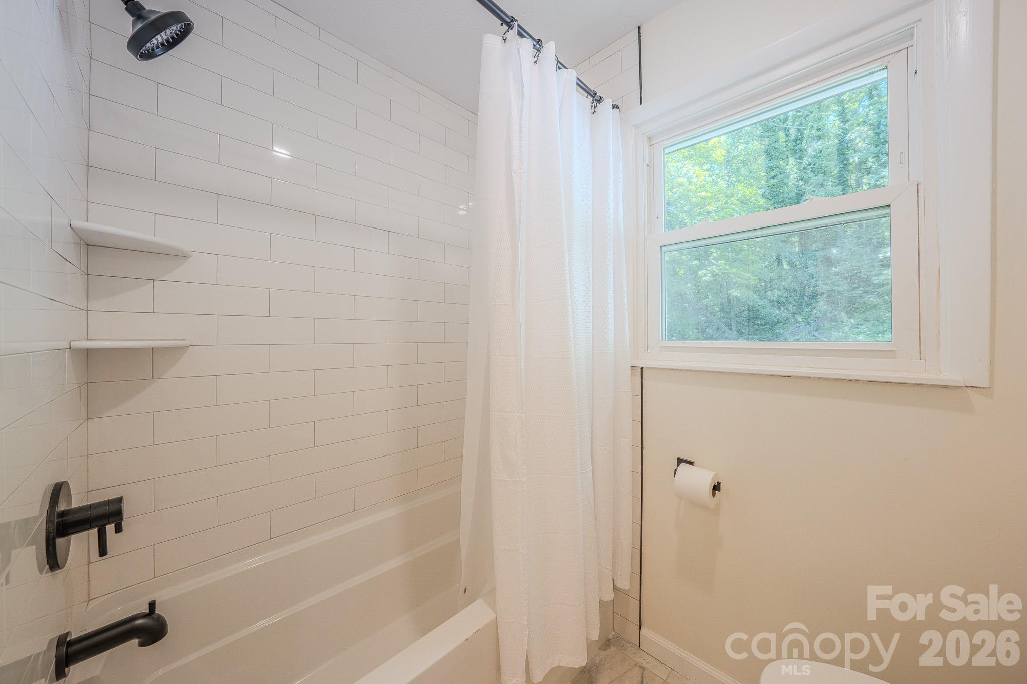 8525 Us 25/70 Highway Property Photo 25