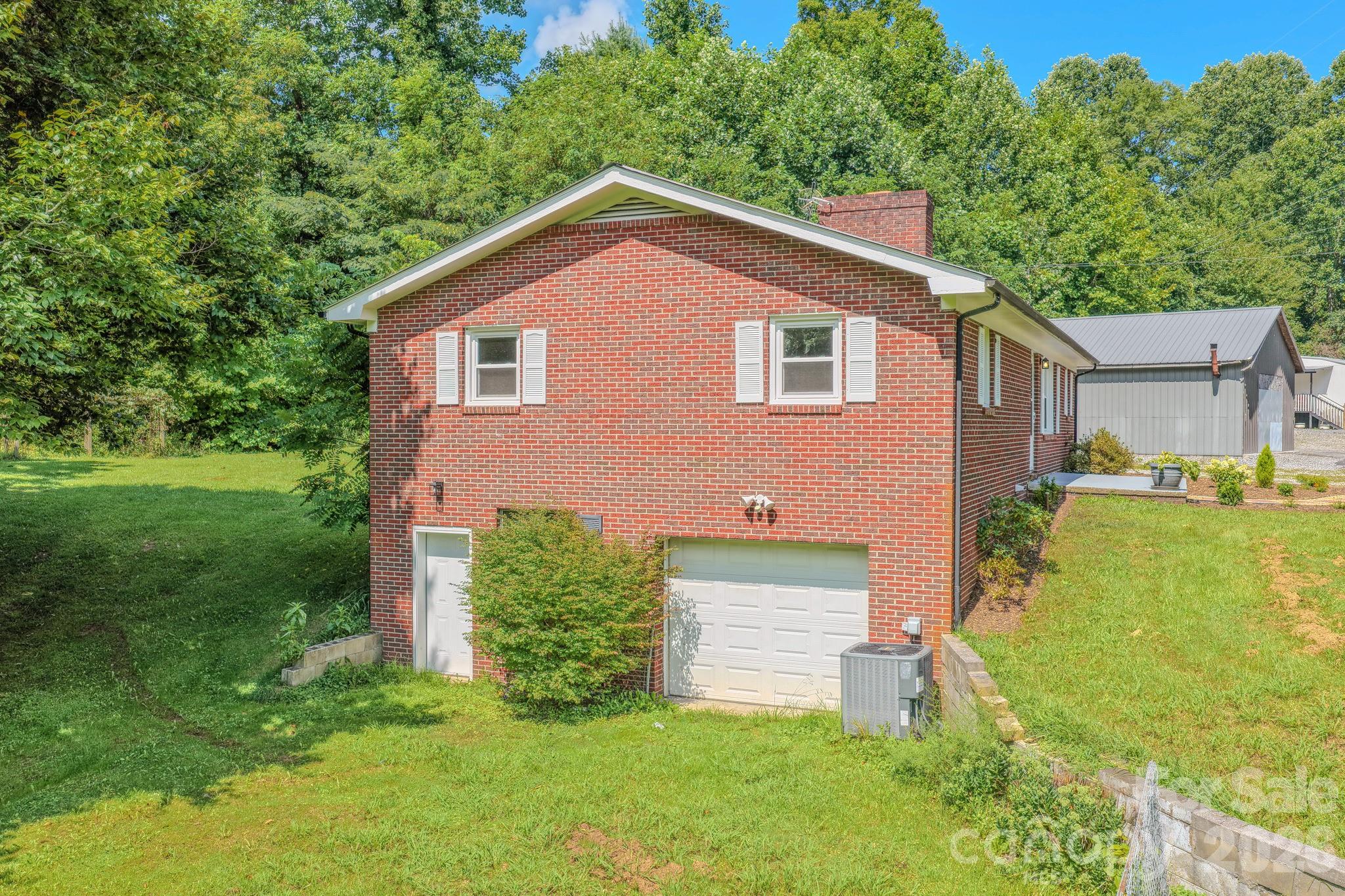 8525 Us 25/70 Highway Property Photo 33