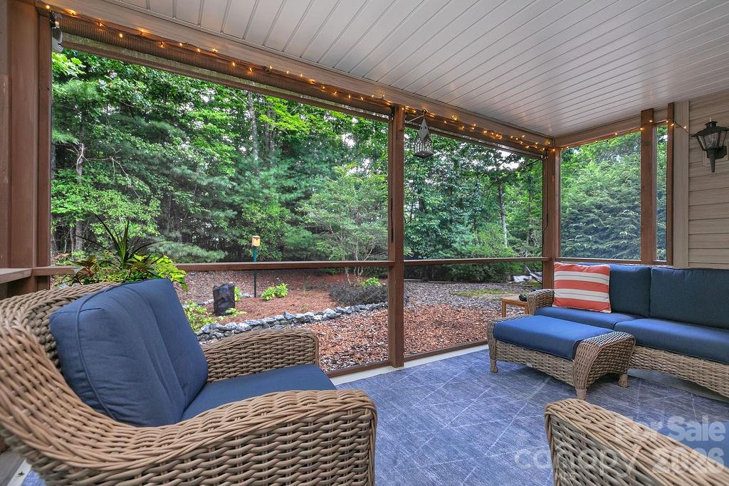 542 Soquili Drive Property Photo 34